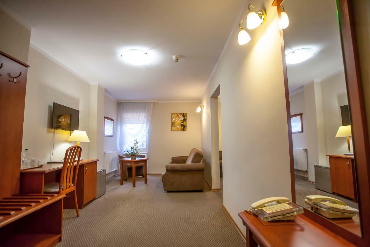 Hotel Gromada Lomza Ngoại thất bức ảnh